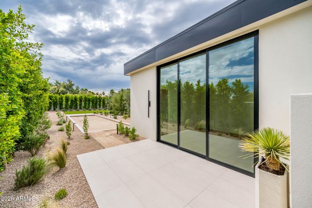 6649 E Ocotillo Road, Paradise Valley, AZ 85253