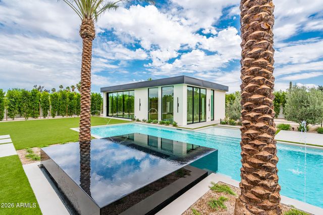 6649 E Ocotillo Road, Paradise Valley, AZ 85253