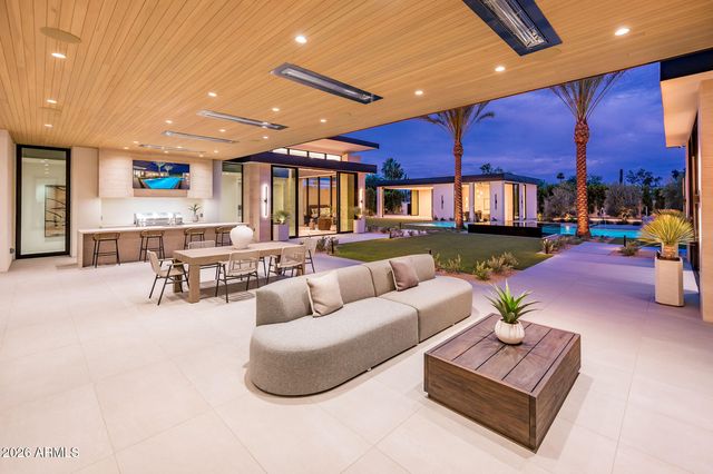 6649 E Ocotillo Road, Paradise Valley, AZ 85253