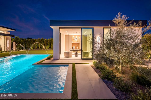 6649 E Ocotillo Road, Paradise Valley, AZ 85253