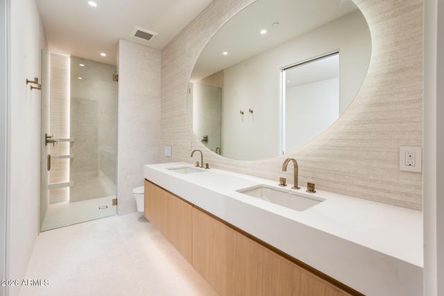 6649 E Ocotillo Road, Paradise Valley, AZ 85253