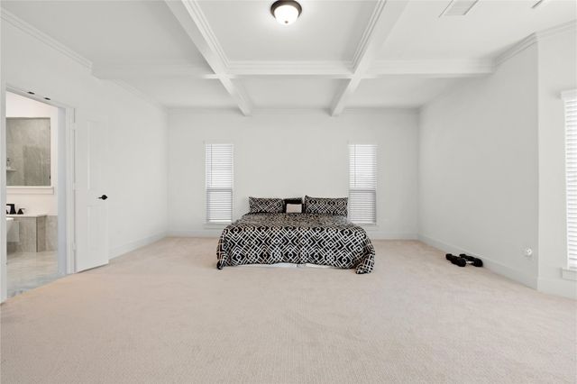 704 S HIDDEN LAKES Drive, Desoto, TX 75115