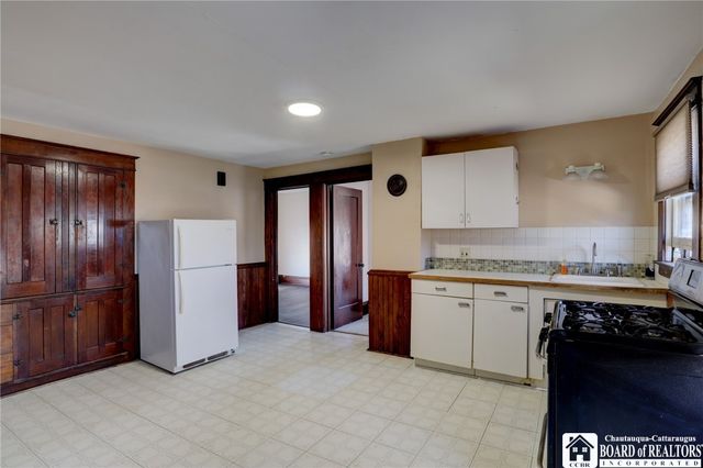 12 Kenmore Avenue, Jamestown, NY 14701