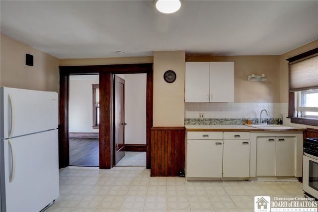 12 Kenmore Avenue, Jamestown, NY 14701