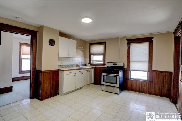 12 Kenmore Avenue, Jamestown, NY 14701