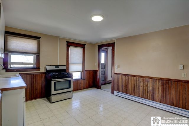 12 Kenmore Avenue, Jamestown, NY 14701