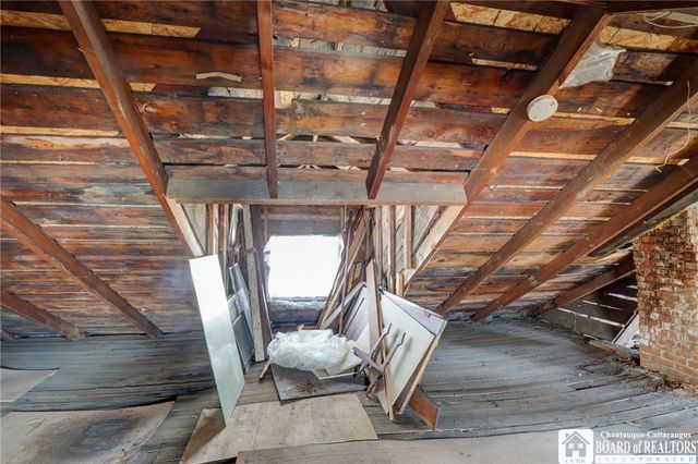 12 Kenmore Avenue, Jamestown, NY 14701