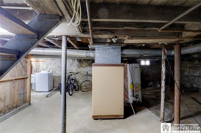 12 Kenmore Avenue, Jamestown, NY 14701