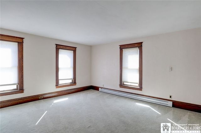 12 Kenmore Avenue, Jamestown, NY 14701