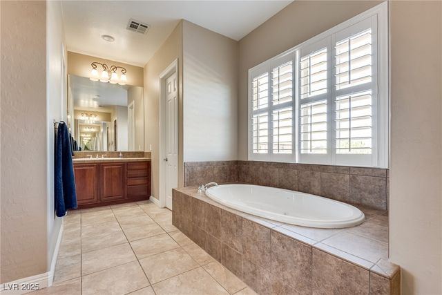 8505 Mayport Drive, Las Vegas, NV 89131