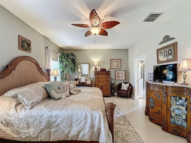 5000 LONG MEADOW DRIVE, Leesburg, FL 34748