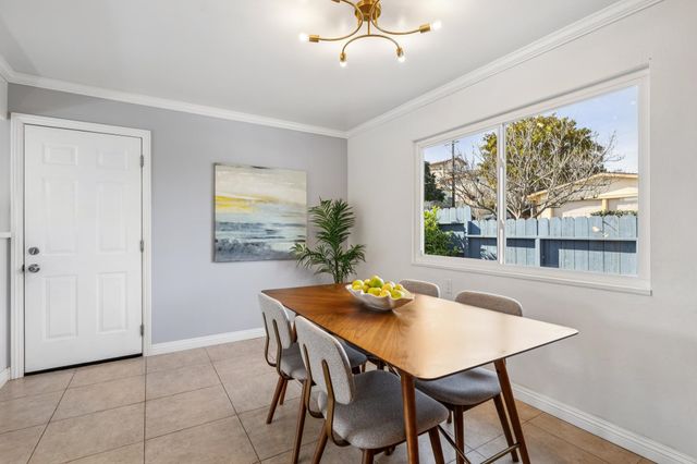 5355 Bayview Ave, Richmond, CA 94804