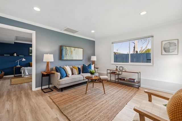 5355 Bayview Ave, Richmond, CA 94804