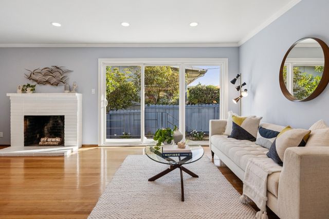 5355 Bayview Ave, Richmond, CA 94804