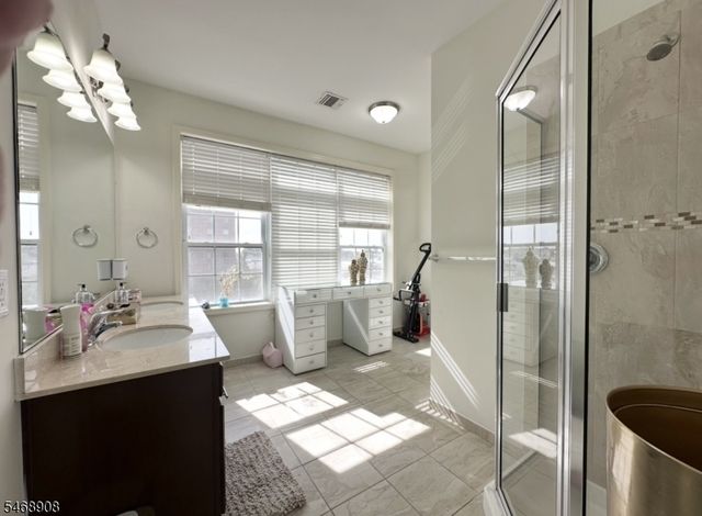 102 E Elizabeth Ave 412, Linden City, NJ 07036