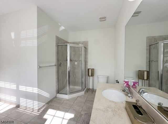 102 E Elizabeth Ave 412, Linden City, NJ 07036