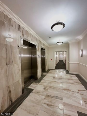 102 E Elizabeth Ave 412, Linden City, NJ 07036