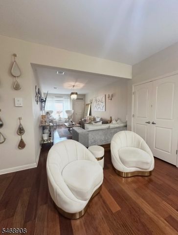 102 E Elizabeth Ave 412, Linden City, NJ 07036