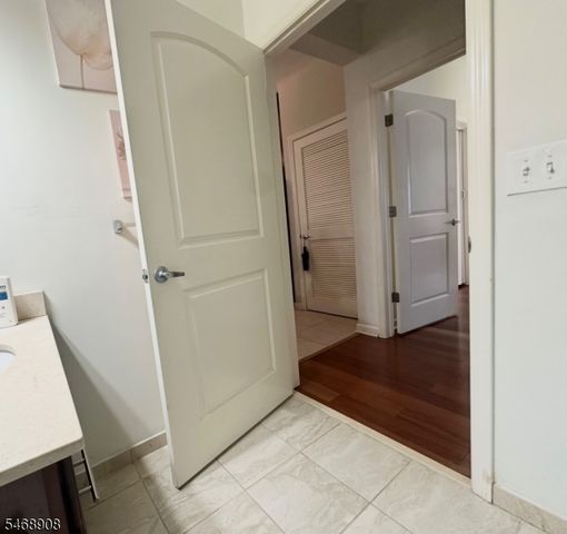 102 E Elizabeth Ave 412, Linden City, NJ 07036