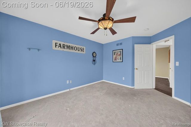 8196 Loon Lane, Grand Blanc, MI 48439