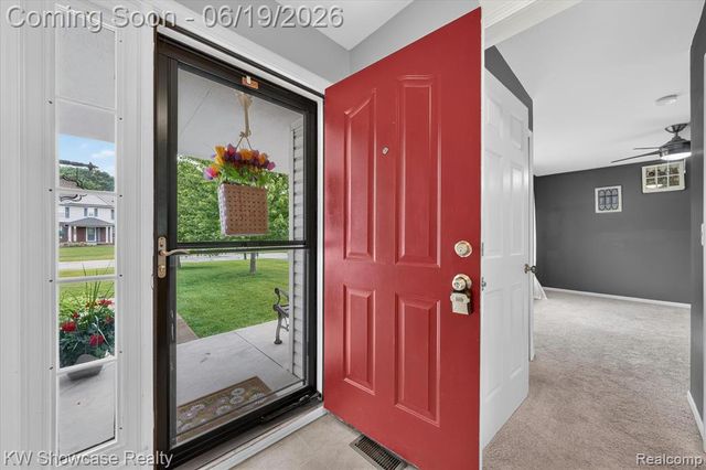 8196 Loon Lane, Grand Blanc, MI 48439
