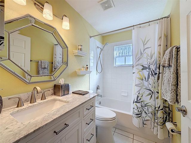 34837 DOUBLE EAGLE COURT, Zephyrhills, FL 33541