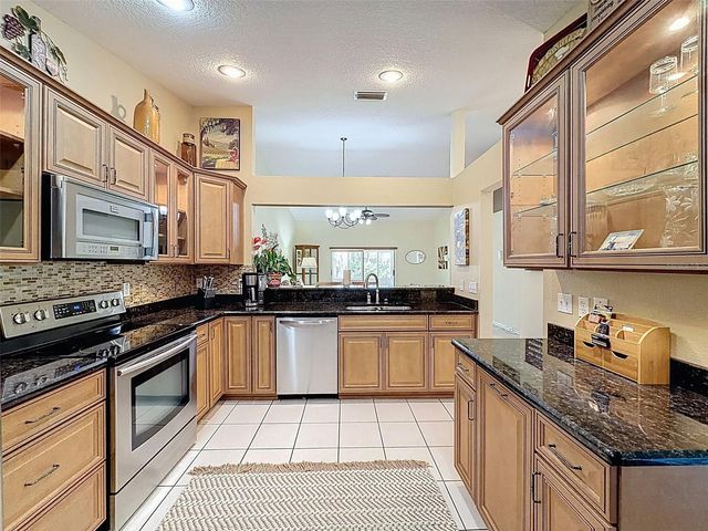 34837 DOUBLE EAGLE COURT, Zephyrhills, FL 33541