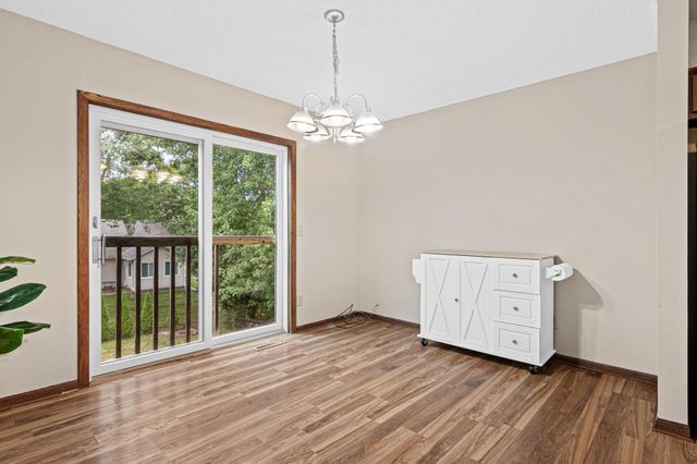 3749 Goodwin Court N, Oakdale, MN 55128
