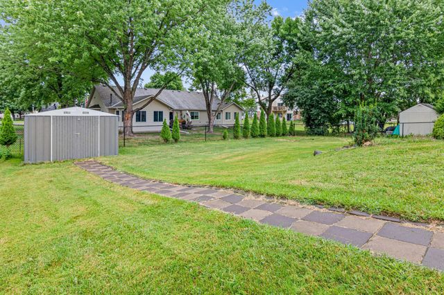 3749 Goodwin Court N, Oakdale, MN 55128