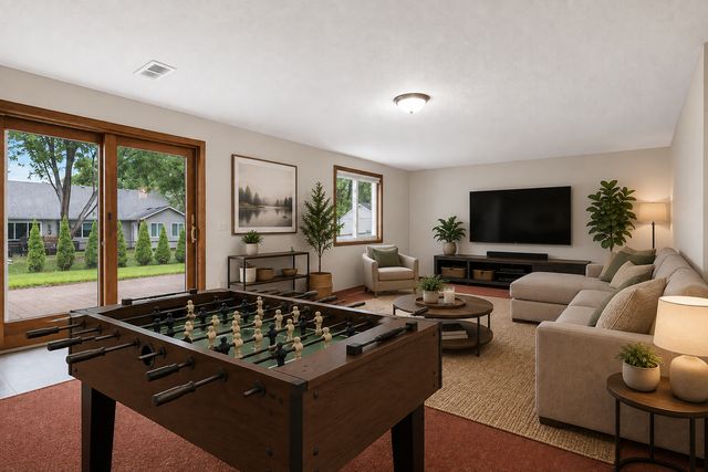 3749 Goodwin Court N, Oakdale, MN 55128