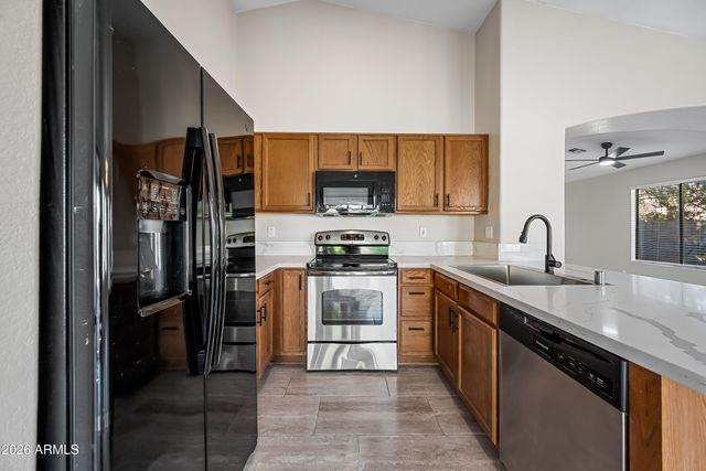 10614 W Crimson Lane, Avondale, AZ 85392