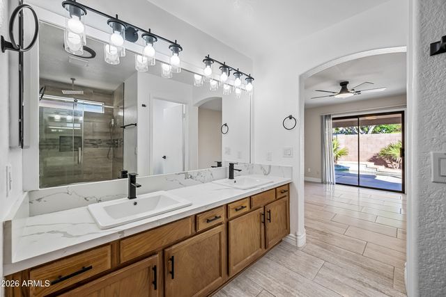 10614 W Crimson Lane, Avondale, AZ 85392