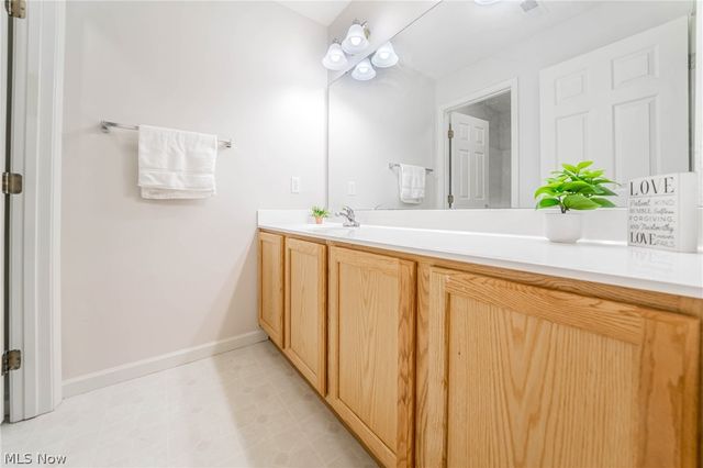4977 Lake View Drive, Peninsula, OH 44264