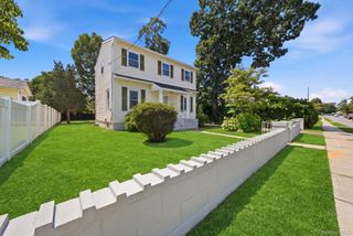 50 Bittermint Street, Islip, NY 11751