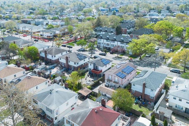 25733 149th Road, Rosedale, NY 11422