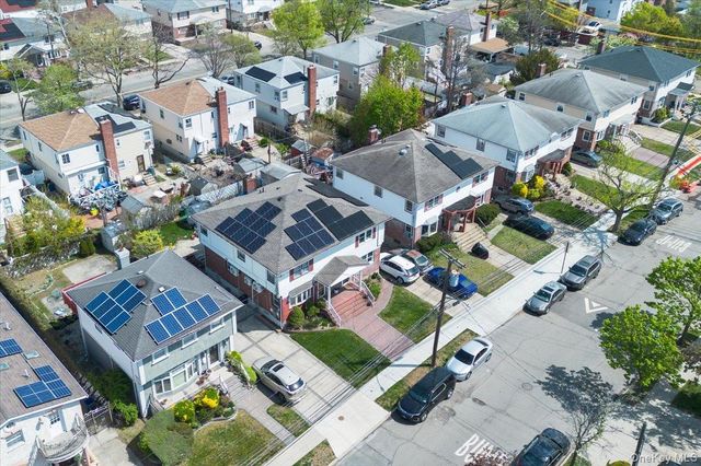 25733 149th Road, Rosedale, NY 11422