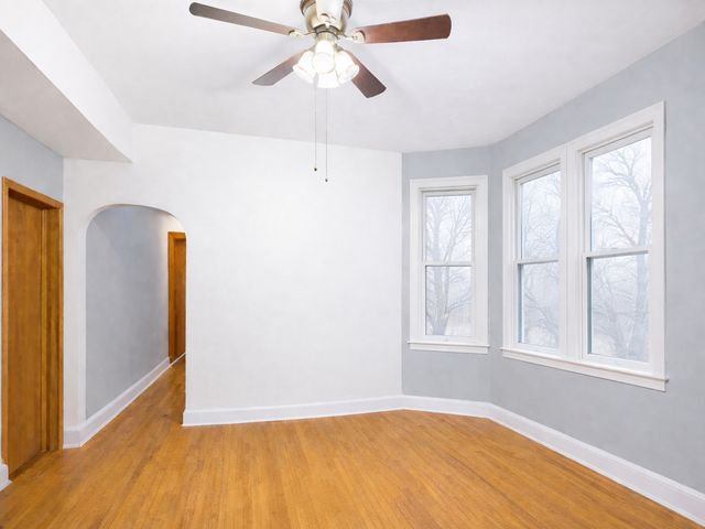 2125 N STAVE Street, Chicago, IL 60647