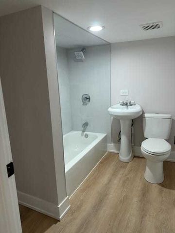 2125 N STAVE Street, Chicago, IL 60647