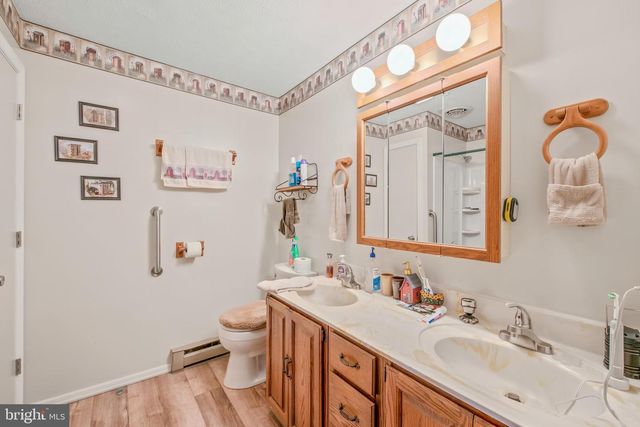 12822 WINCHESTER GRADE RD, Berkeley Springs, WV 25411