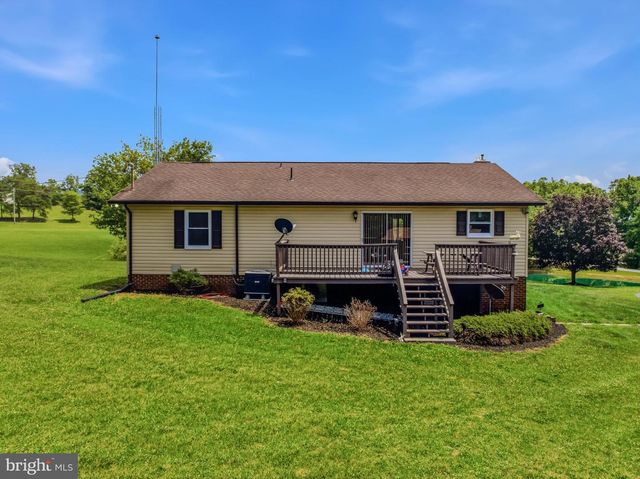 12822 WINCHESTER GRADE RD, Berkeley Springs, WV 25411