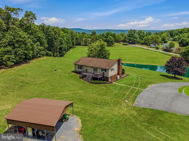 12822 WINCHESTER GRADE RD, Berkeley Springs, WV 25411
