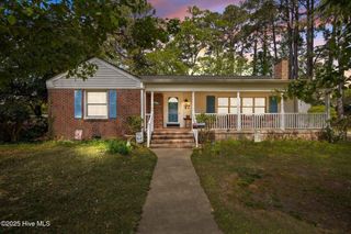 1208 Summit Avenue, Washington, NC 27889