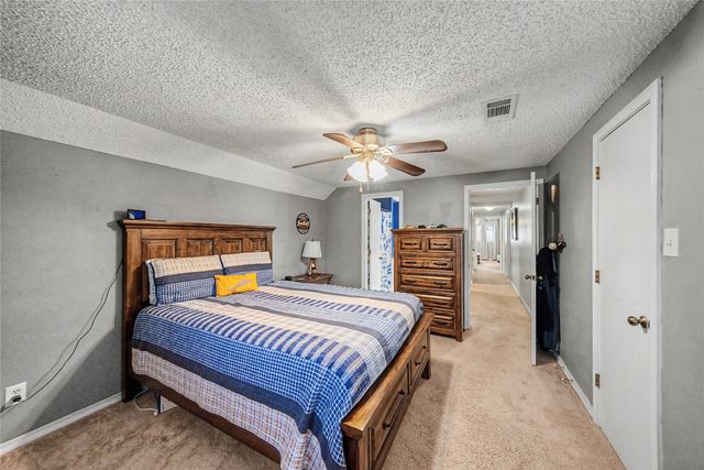 1810 Lakeside Drive, Arlington, TX 76013