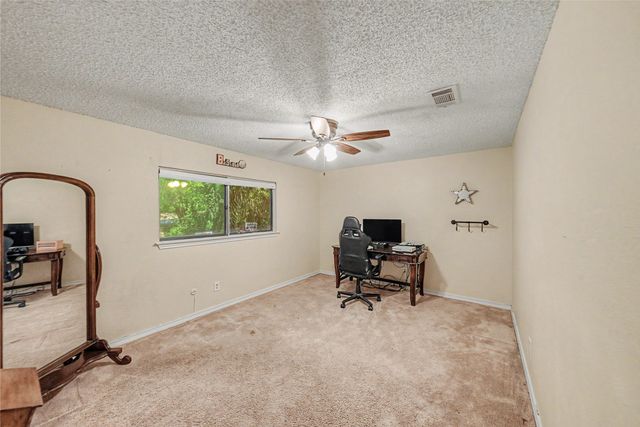 1810 Lakeside Drive, Arlington, TX 76013