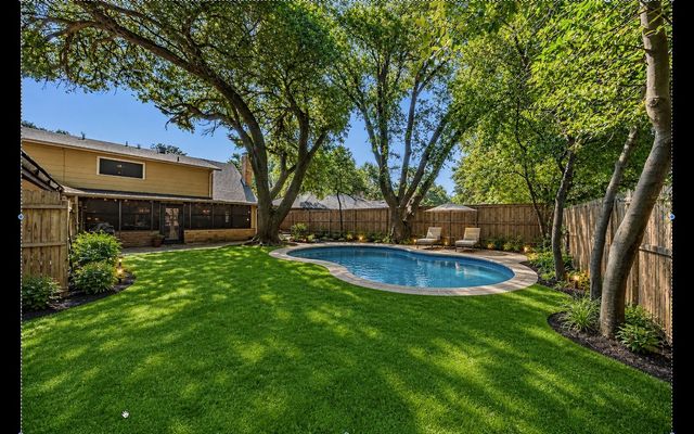 1810 Lakeside Drive, Arlington, TX 76013
