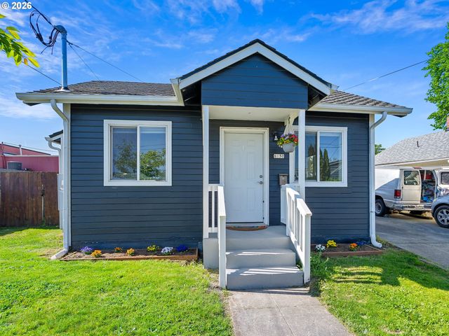 8130 Se YAMHILL St, Portland, OR 97215