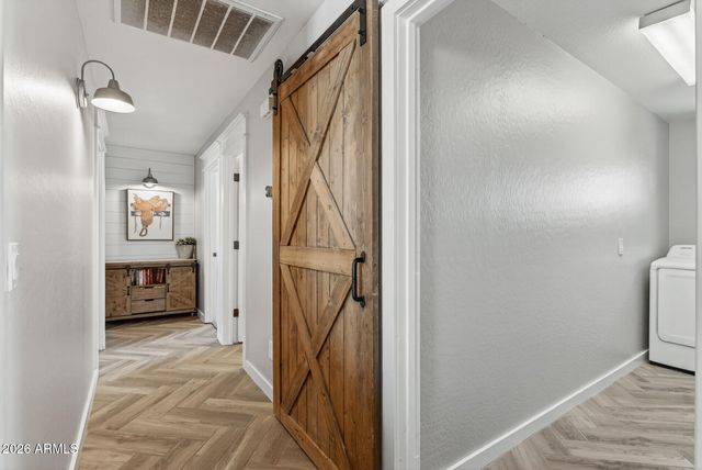 33250 N BRINLEE Lane, San Tan Valley, AZ 85143