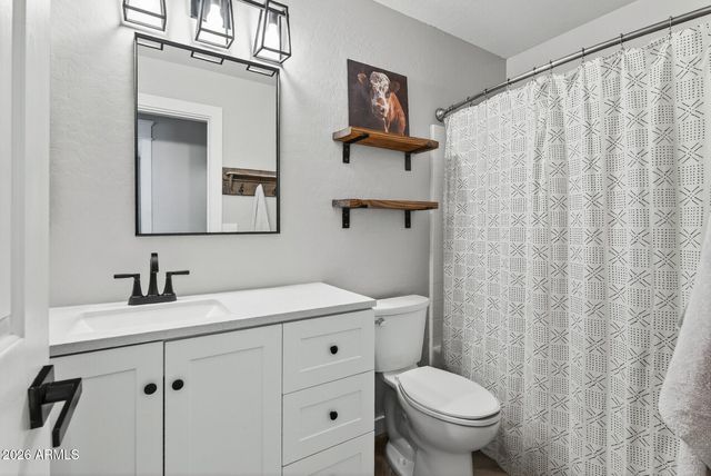 33250 N BRINLEE Lane, San Tan Valley, AZ 85143