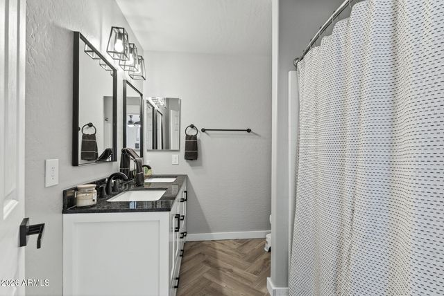 33250 N BRINLEE Lane, San Tan Valley, AZ 85143