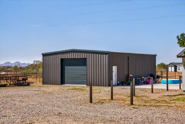 33250 N BRINLEE Lane, San Tan Valley, AZ 85143